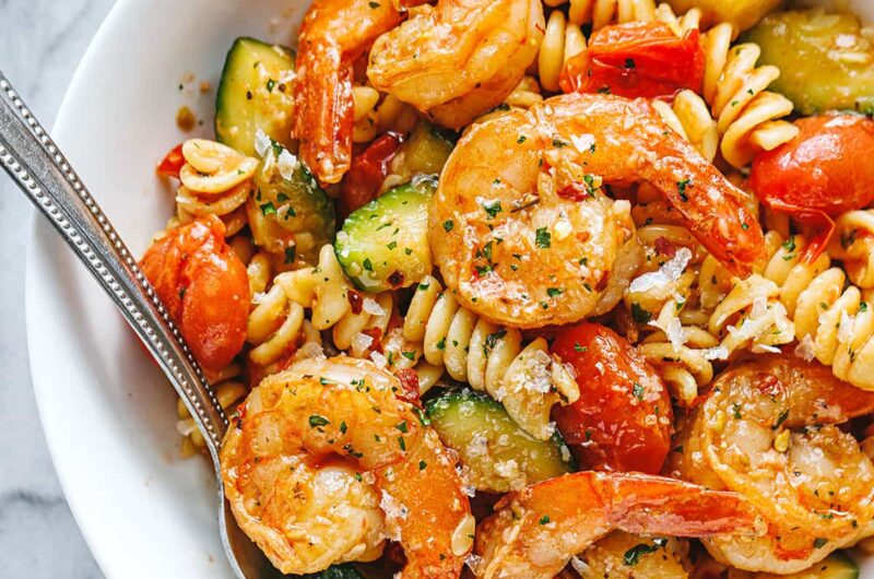 Tomato Zucchini Shrimp Pasta